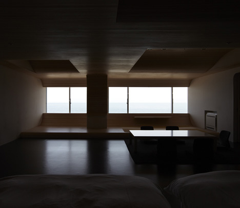 Hourai 1111 by Touhoku University of Arts and Design Hourai 1111 by Touhoku University of Arts and Design