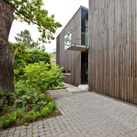 House on Zaru Street by Open AD House on Zaru Street by Open AD