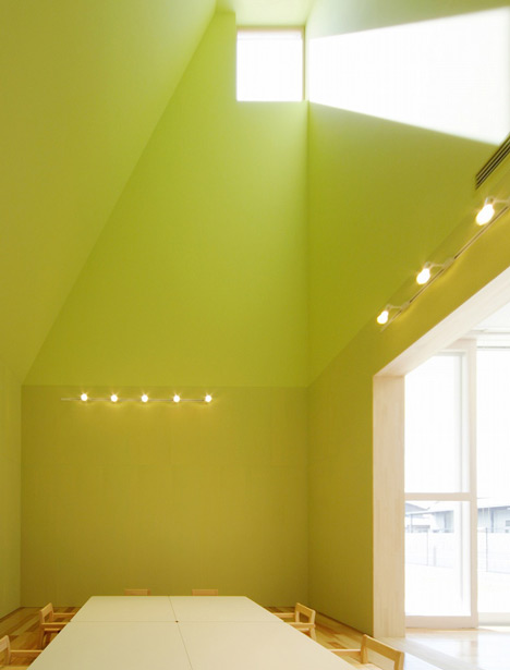 Leimondo Nursery School by Archivision Hirotani Studio Leimondo Nursery School by Archivision Hirotani Studio
