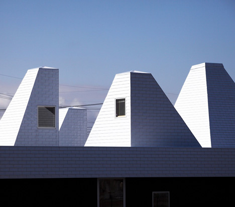 Leimondo Nursery School by Archivision Hirotani Studio Leimondo Nursery School by Archivision Hirotani Studio