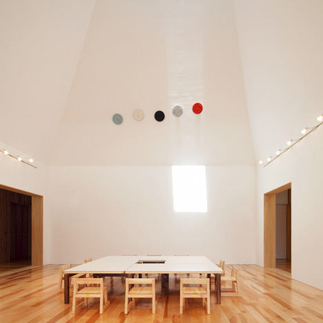 Leimondo Nursery School by Archivision Hirotani Studio Leimondo Nursery School by Archivision Hirotani Studio