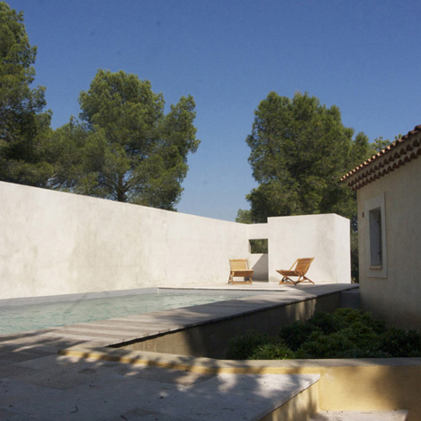 Pool on the slope by Jean-Baptiste Bouvet