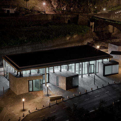 Registrar Office of St Vicente by Duarte Caldeira