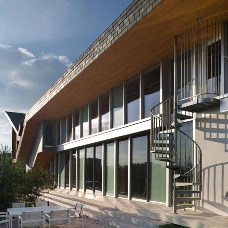 UR22 by Vincent Snyder Architects