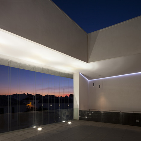 Theatre in Almonte by Donaire Arquitectos