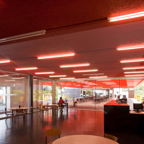 Garcia D’Orta Secondary School by Bak Gordon Garcia D’Orta Secondary School by Bak Gordon