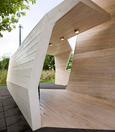 Gazebo for TV show by Za Bor Architects