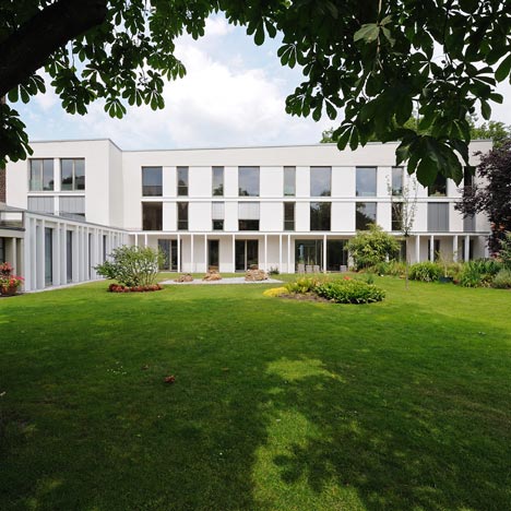 Hamborn Abbey Extension by Astoc
