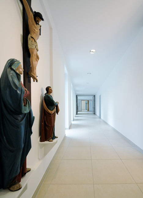 Hamborn Abbey Extension by Astoc