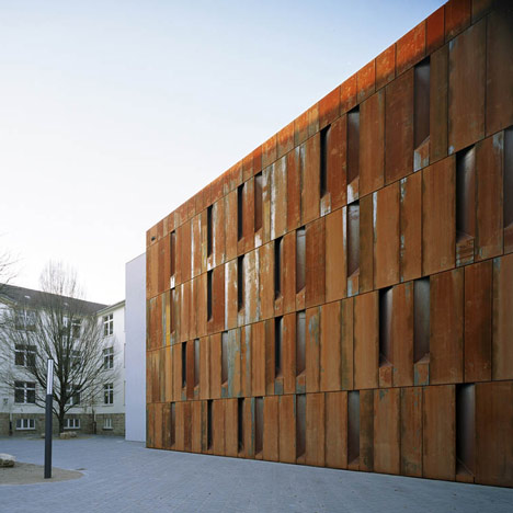 Haus der Essener Geschichte by Scheidt Kasprusch Architekten Haus der Essener Geschichte by Scheidt Kasprusch Architekten