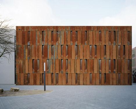 Haus der Essener Geschichte by Scheidt Kasprusch Architekten Haus der Essener Geschichte by Scheidt Kasprusch Architekten