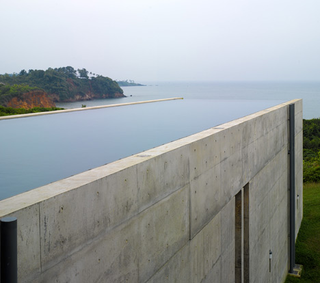House in Sri Lanka by Tadao Ando