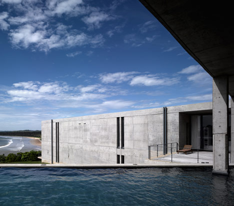 House in Sri Lanka by Tadao Ando