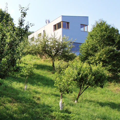 House in Střekov II by 3+1 Architekti
