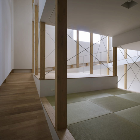 House of Slope by Fujiwarramuro Architects House of Slope by Fujiwarramuro Architects
