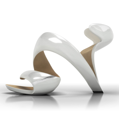 Julian Hakes_Platform Julian Hakes_Platform