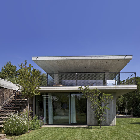 Maison Beauvallon by Raphaelle Segond Maison Beauvallon by Raphaelle Segond
