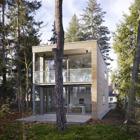 Minimumhouse by Scheidt Kasprusch Architekten