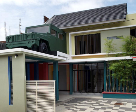 Officer House by Gayuh Budi Utomo