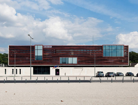 Police Station of Provins by Ameller, Dubois & Associés Police Station of Provins by Ameller, Dubois & Associés