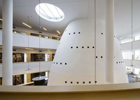 Regional Library and Knowledge Centre by Török és Balázs Építészeti Regional Library and Knowledge Centre by Török és Balázs Építészeti