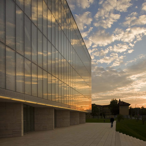 Regional Library and Knowledge Centre by Török és Balázs Építészeti Regional Library and Knowledge Centre by Török és Balázs Építészeti