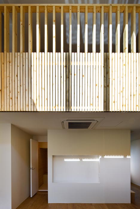 Renovation of Julia's Apartment by Moohoi Architecture Renovation of Julia's Apartment by Moohoi Architecture