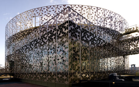 The Banquet by Herreros Arquitectos at the ROM Gallery The Banquet by Herreros Arquitectos at the ROM Gallery