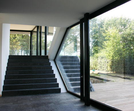 Villa van Lipzig by Loxodrome