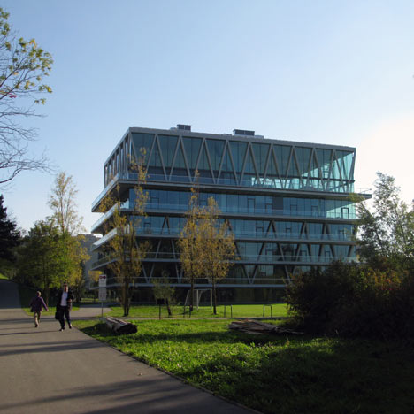 Dezeen_School_Leutschenbach Dezeen_School_Leutschenbach