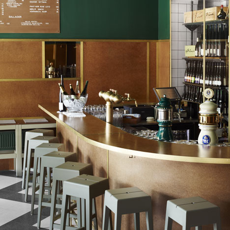 Bar Central by Uglycute