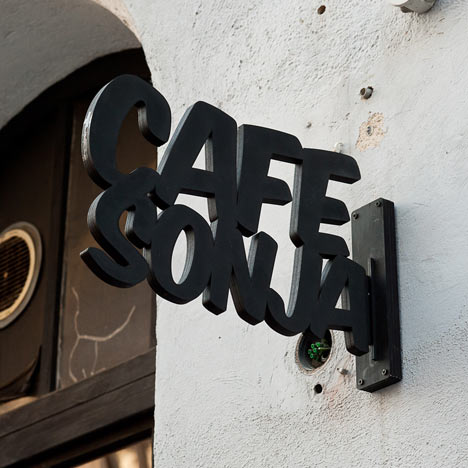 Cafe Sonja by PostlerFerguson Cafe Sonja by PostlerFerguson