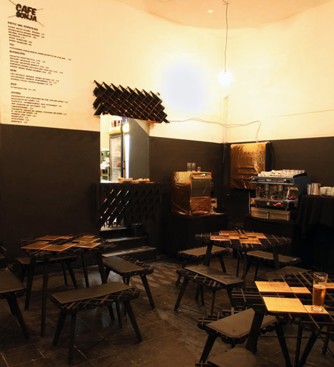 Cafe Sonja by PostlerFerguson Cafe Sonja by PostlerFerguson