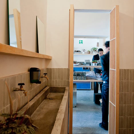Cantina de Comida Mexicana by Taller Tiliche