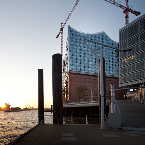 Elbphilharmonie by Herzog & de Meuron