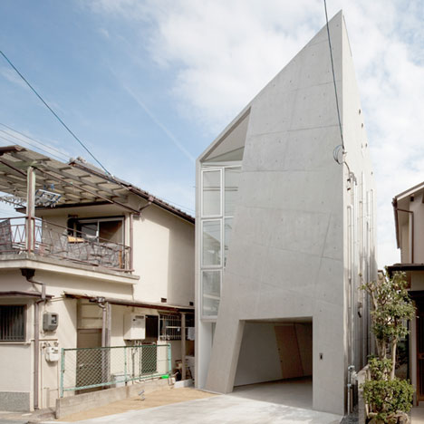 House Folded by Alphaville