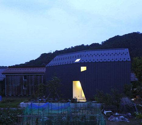 House M by AE5 partners