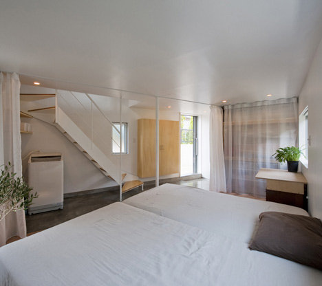 House in Horinouchi by Mizuishi Architect Atelier House in Horinouchi by Mizuishi Architect Atelier