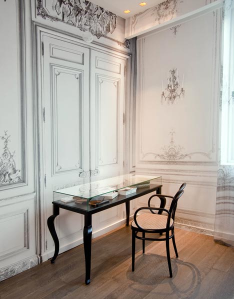 Maison Champs Elysees by Maison Martin Margiela Maison Champs Elysees by Maison Martin Margiela