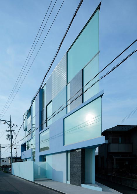 On The Corner by Eastern Design Office