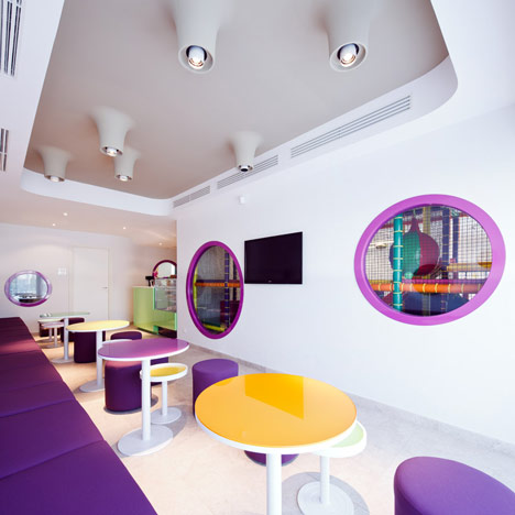 Phill by Nuca Studio