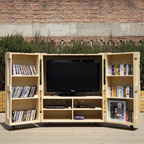 The Crates by Naihan Li The Crates by Naihan Li