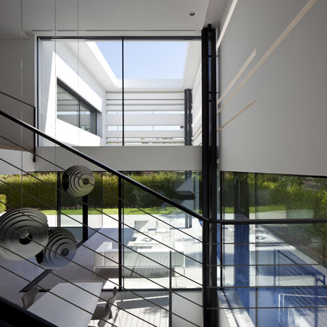 Box? Object? House! by Pitsou Kedem Box? Object? House! by Pitsou Kedem