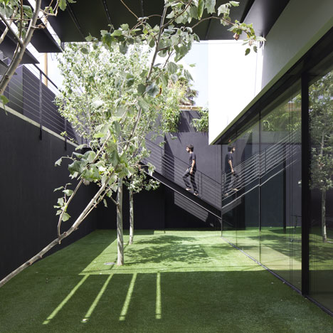 Box? Object? House! by Pitsou Kedem Box? Object? House! by Pitsou Kedem