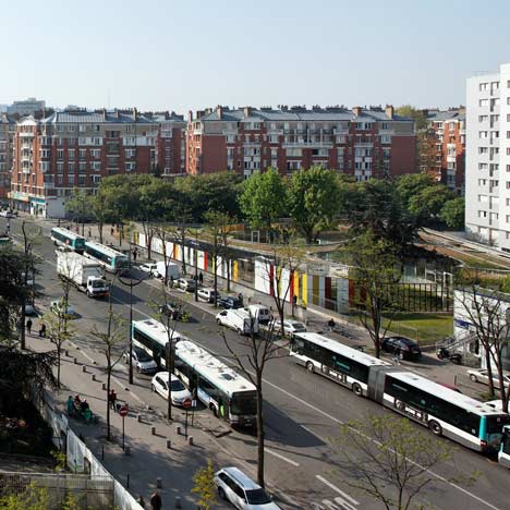 Crèche Binet by Béal and Blanckaert Crèche Binet by Béal and Blanckaert