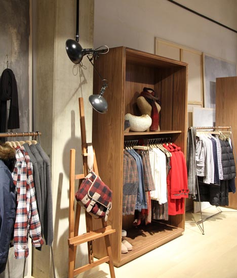 Esprit Lighthouse store by Reich und Wamser