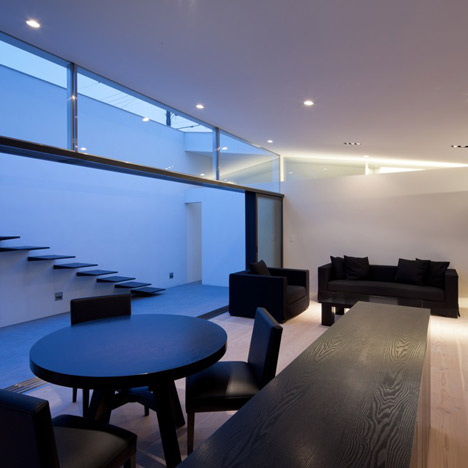 MUR by Apollo Architects and Associates