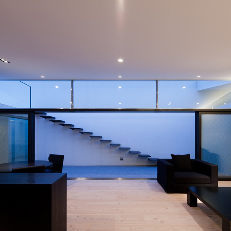 MUR by Apollo Architects and Associates