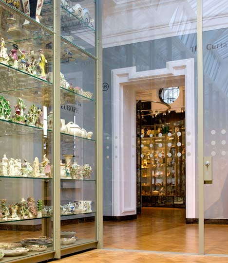 V&A Ceramics Study Galleries by OPERA Amsterdam V&A Ceramics Study Galleries by OPERA Amsterdam