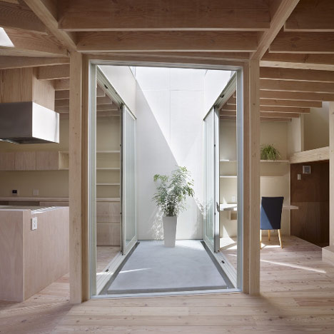 Oshikamo by Katsutoshi Sasaki + Associates Oshikamo by Katsutoshi Sasaki + Associates